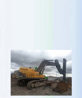 Гусеничный экскаватор Volvo EC700B LC