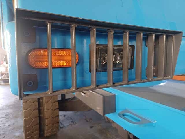Правая фара FUCHS MHL 360 2007