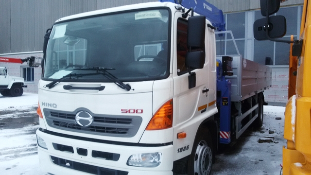 Лизинг грузовика Hino-500 c КМУ Tadano в Калининграде